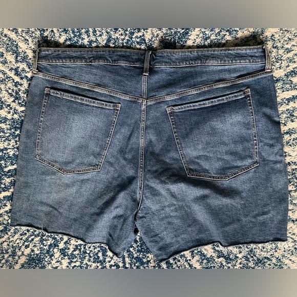 Old Navy Dark Blue High Rise O.G Straight Jean Shorts (NWOT) - Picture 8 of 9